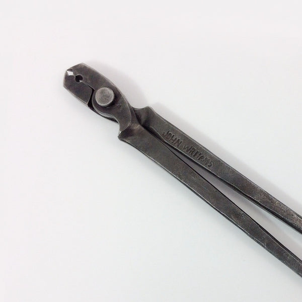 Crease Nail Puller