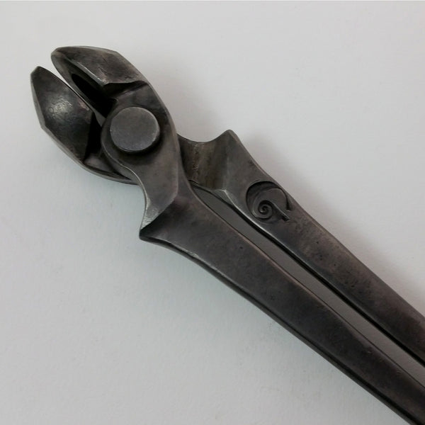 Round Jaw Fire Tongs